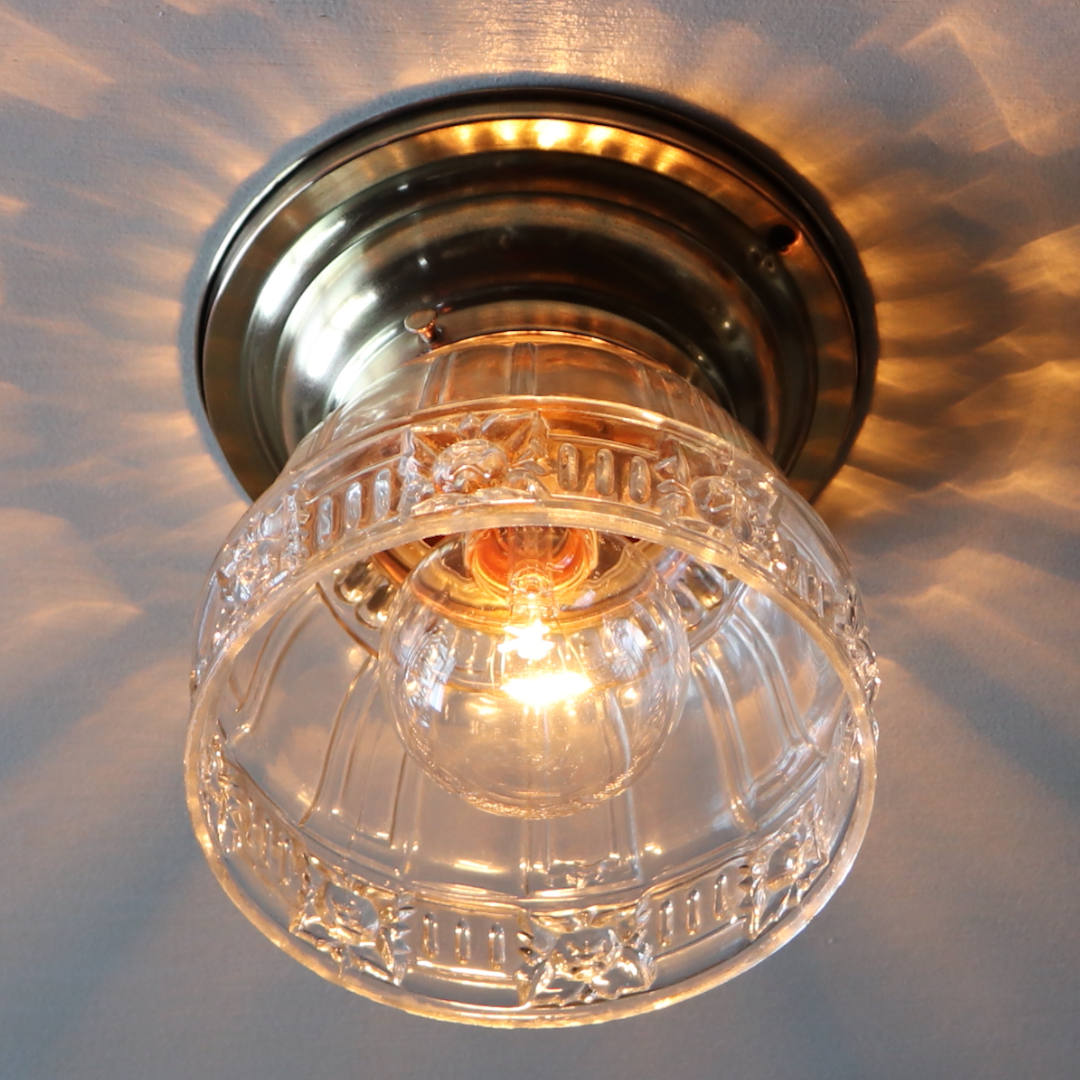 USAヴィンテージガラスシェード真鍮製シーリングライト｜アンティーク天井照明